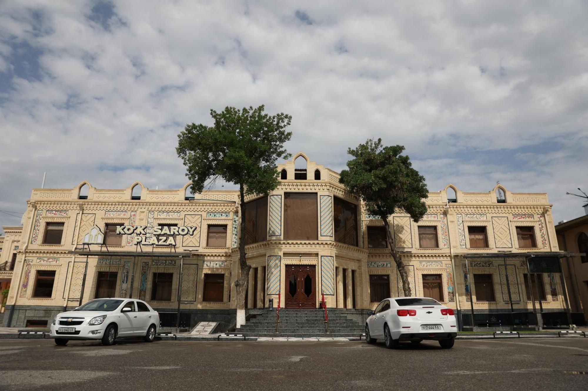 Ko'K Saroy Plaza Hotel サマルカンド エクステリア 写真