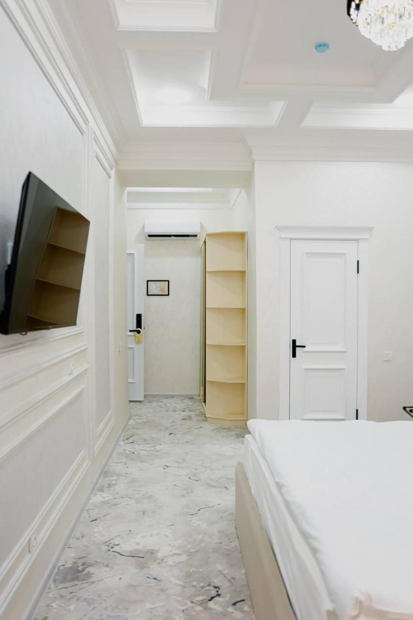 Ko'K Saroy Plaza Hotel サマルカンド エクステリア 写真